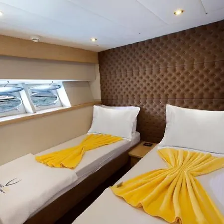 Voyatur Turizm Ve Yatcilik Tekne