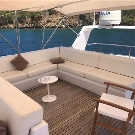 Voyatur Turizm Ve Yatcilik Tekne